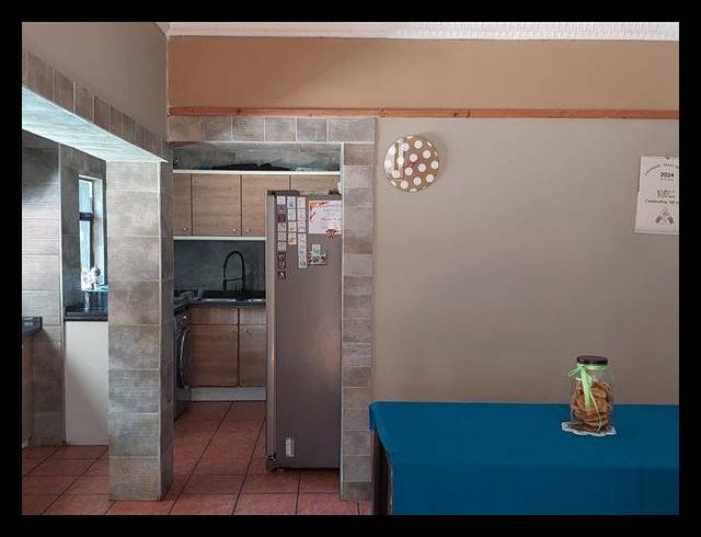 3 BEDROOM HOUSE FOR SALE IN KENSINGTON